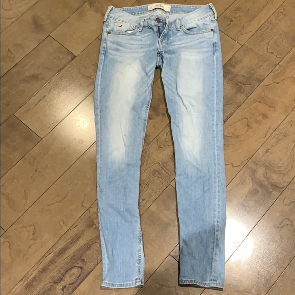 Light wash skinny jeans, hollister